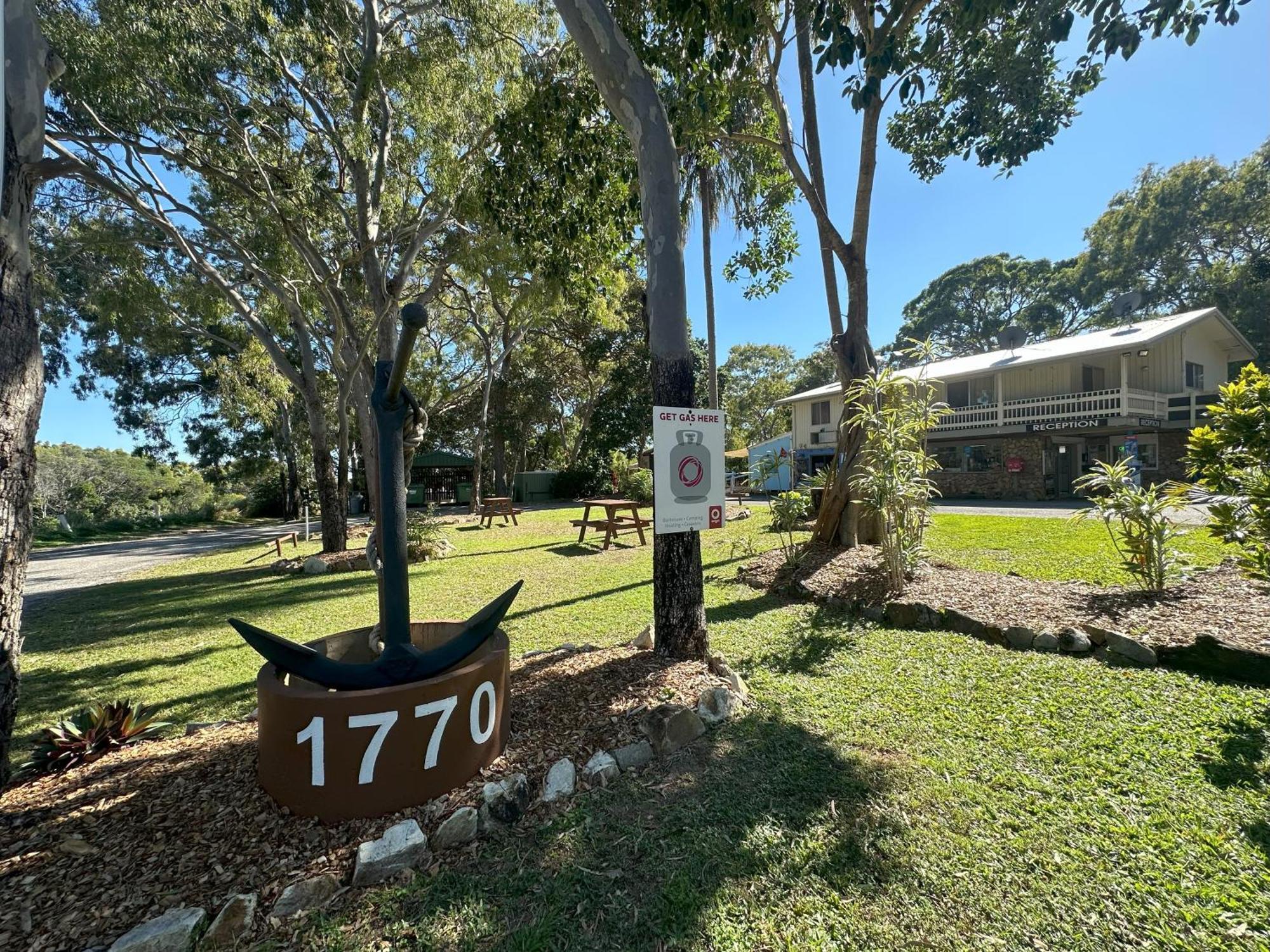 1770 Holiday Village Seventeen Seventy Exterior foto